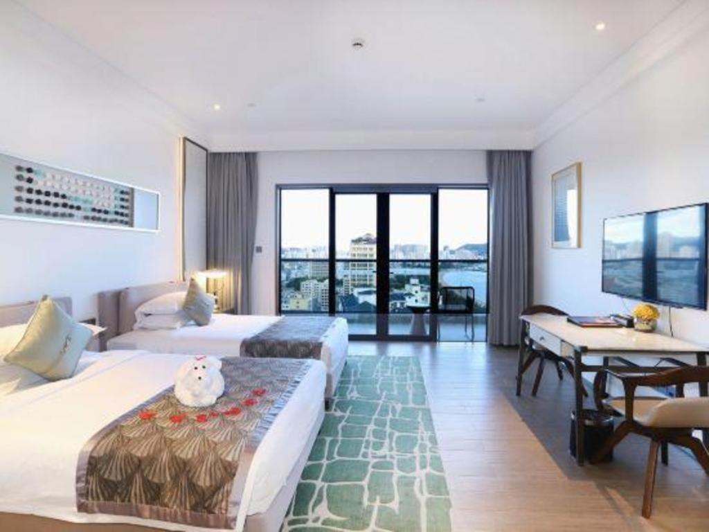 Rock Platinum Sea View Hotel Sanya Exterior photo